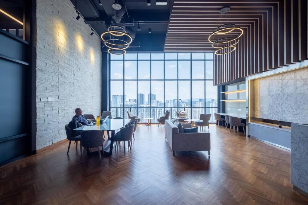 Starry Elegance Societe Sri Hartamas * Kuala Lumpur